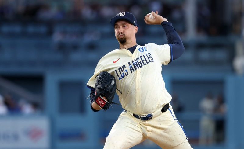 Who are the best pitchers in the 2025 World Series?