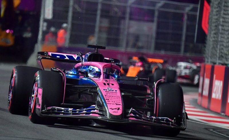 Lando Norris captures pole for Las Vegas Grand Prix