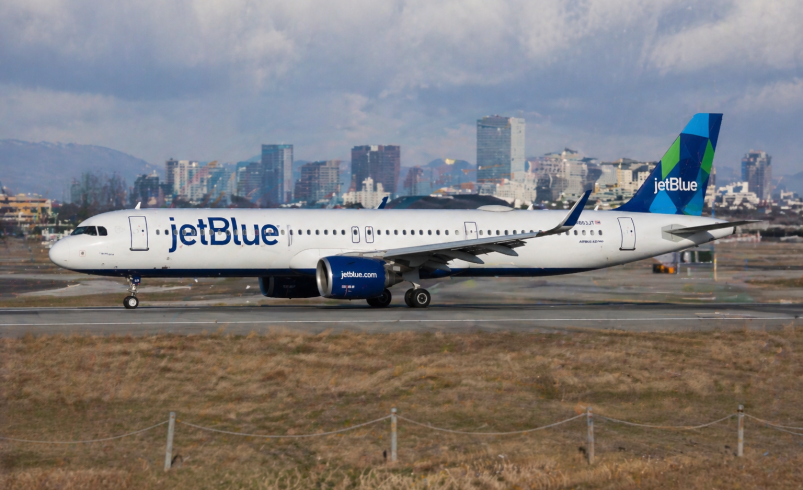 JetBlue stock gains even as fuel surge drives wider-than-expected loss