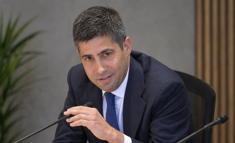 Warsh clears key Senate vote, setting stage for Fed leadership shift