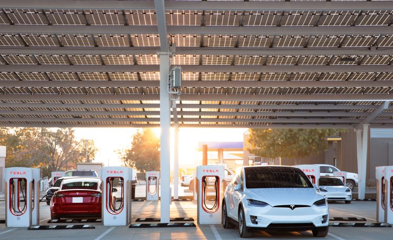 Tesla stock down 1.2% today: what’s hurting the EV major today?