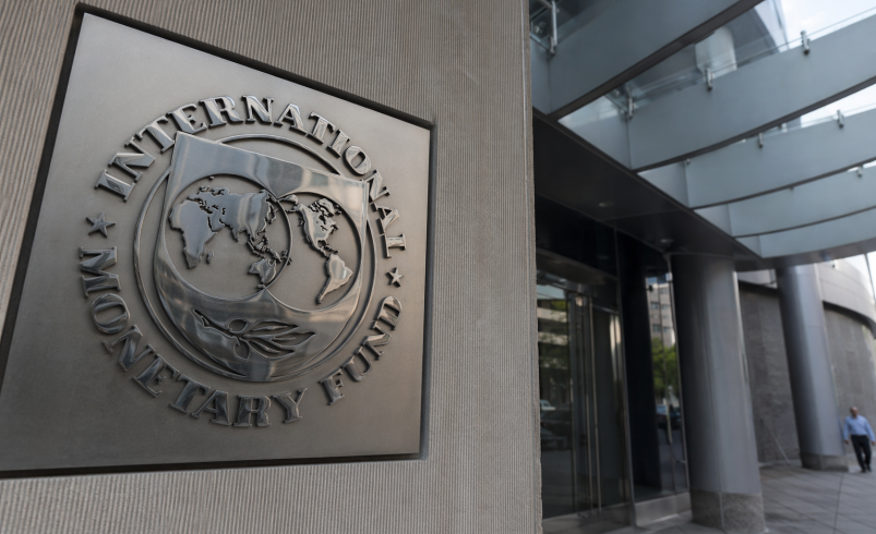 IMF advises Japan to tighten policy, limit broad fiscal spending