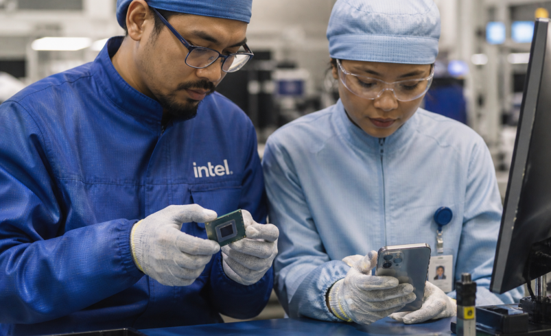 Intel stock jumps 15% as Apple foundry talks spark chip demand hopes