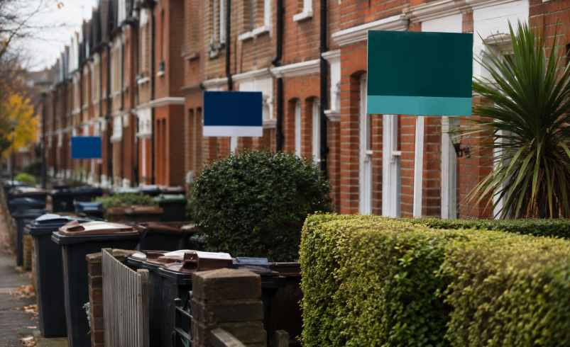 UK house prices remain unchanged amid slowing market