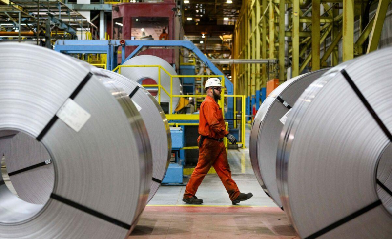 US industrial production rises 0.7% in april, beats estimates