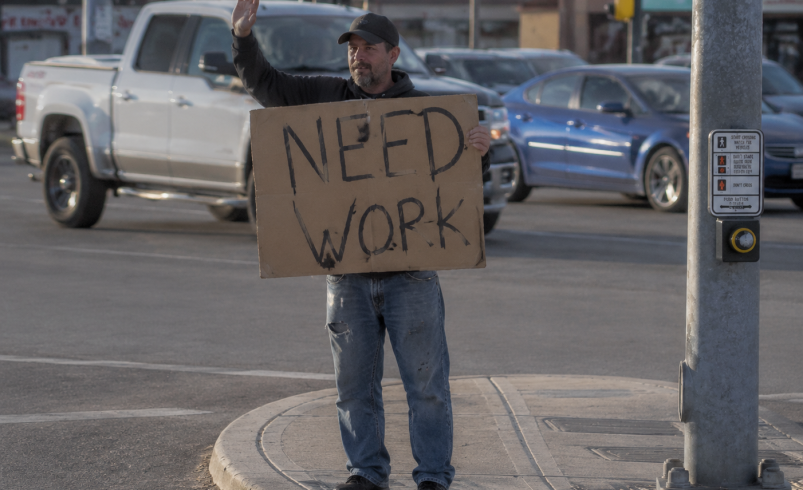 US jobless claims rise to 225,000, but labour market remains largely resilient