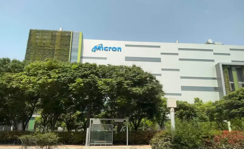 Micron (MU) Stock Prediction: $1,440 Bull, $660 Bear