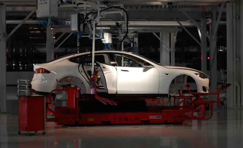 Tesla Q3 Deliveries Beat at 486,532: TSLA Stock Near $371,…